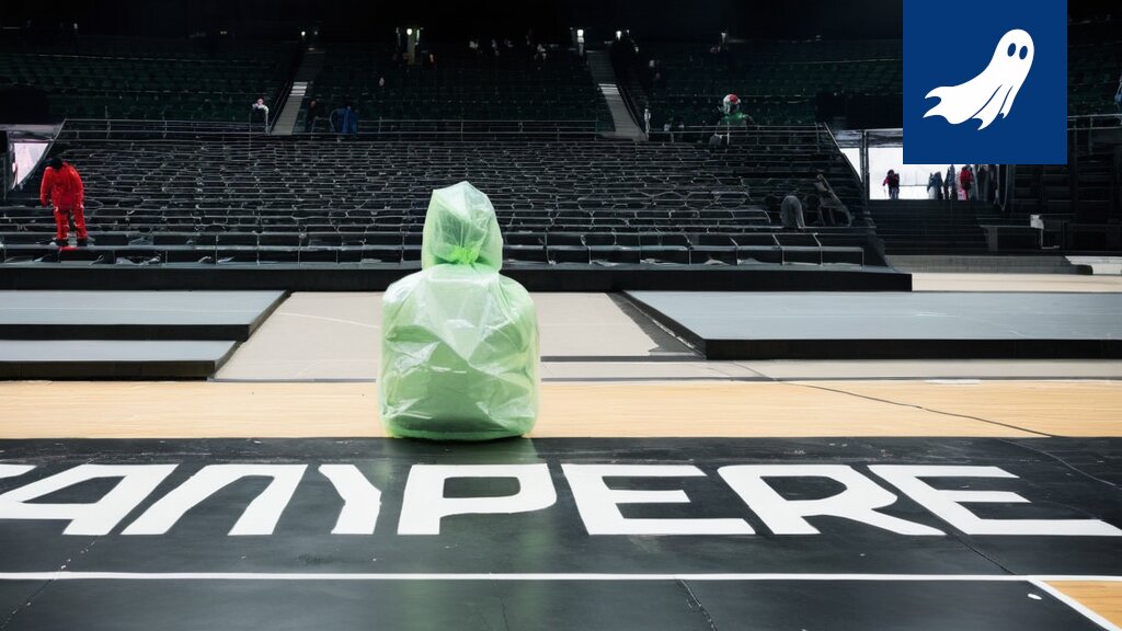 Nokia-areena Tampereella robottien ja futuristisen teknologian keskellä, kuva satiirisesta uutisartikkelista.